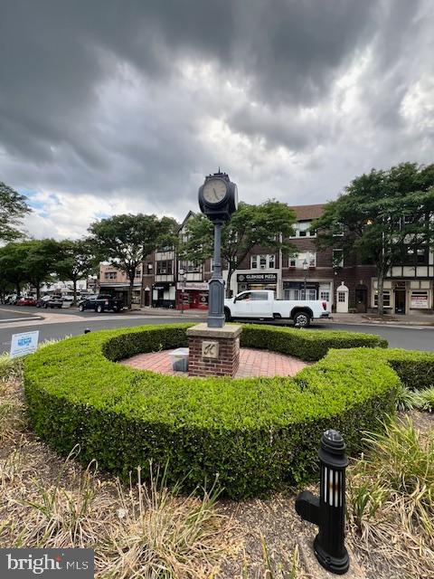 2128 Jenkintown Road Glenside, PA 19038 - Photo 29 of 29 Clock in Keswick Village Circle