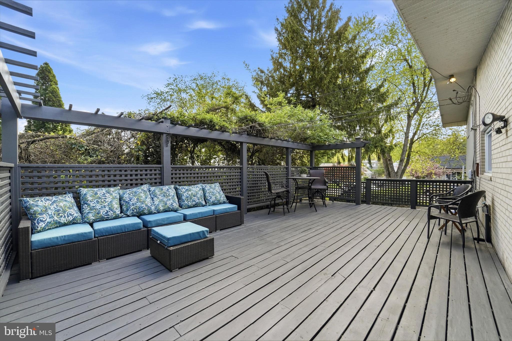 500 West Waverly Road Glenside, PA 19038 - Photo 19 of 32