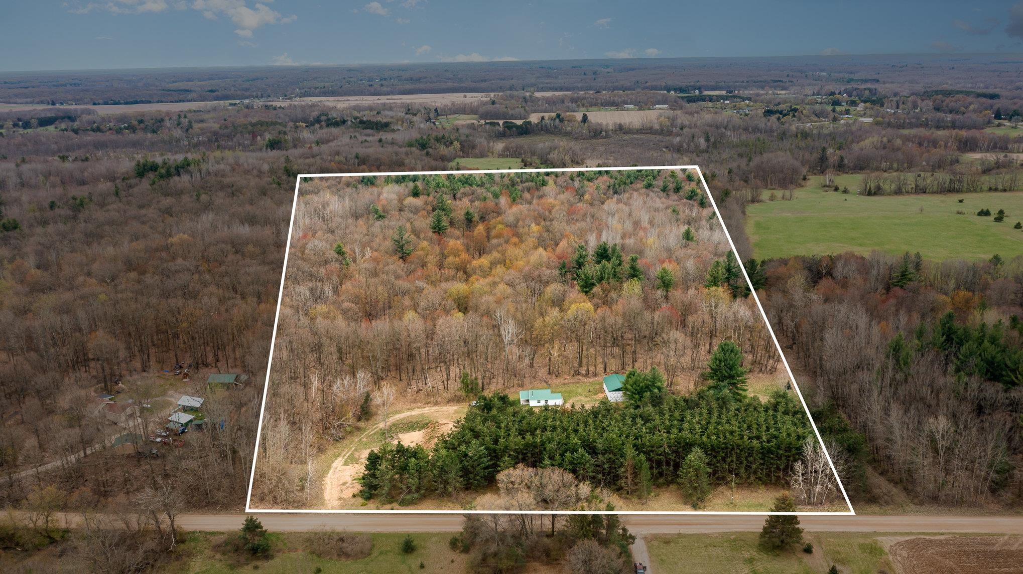 8378 Schmied Road Vestaburg, MI 48891 - Photo 8 of 53