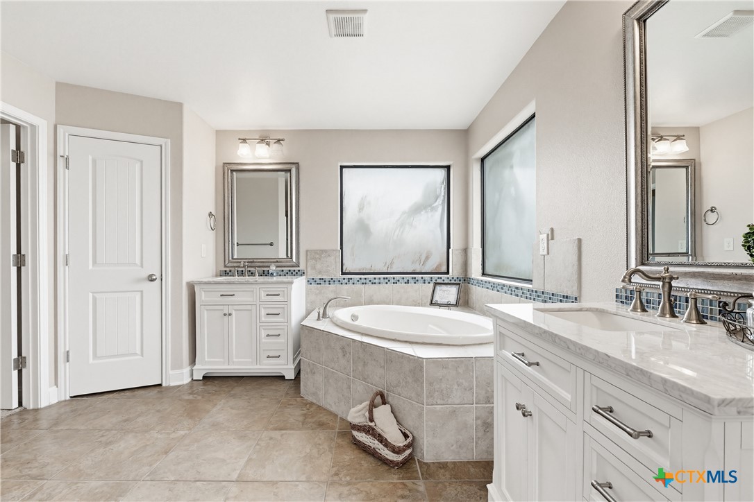 8001 Ridgeway Court Nolanville, TX 76559 - Photo 23 of 48
