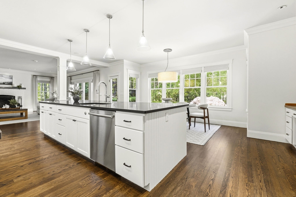 244 Musterfield Road Concord, MA 01742 - Photo 9 of 36