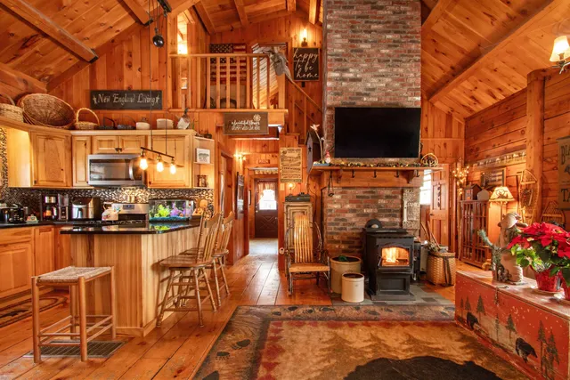 $395,000 | 2155 Oneida Road, Danville, VT 05828