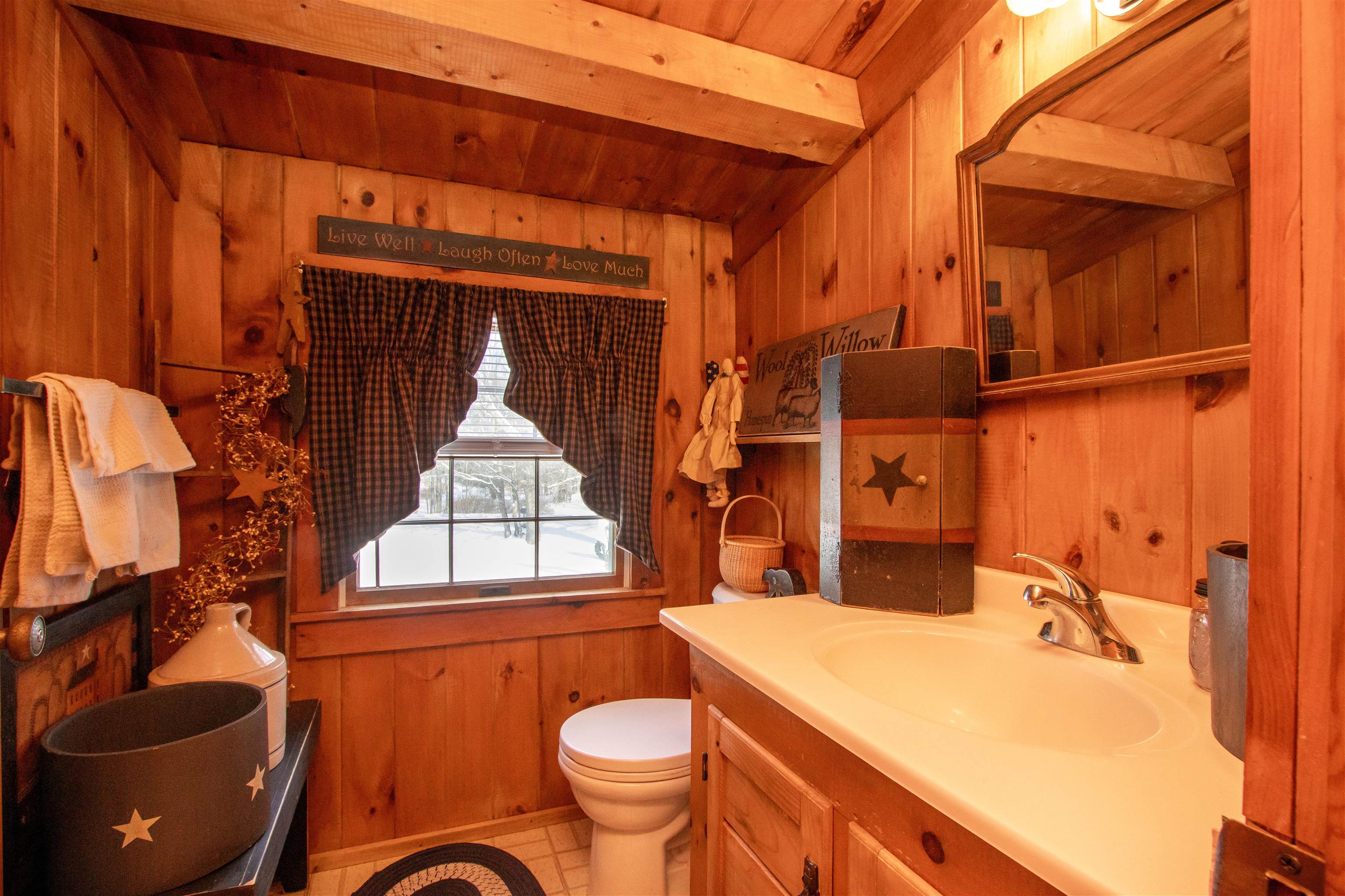 2155 Oneida Road Danville, VT 05828 - Photo 30 of 47