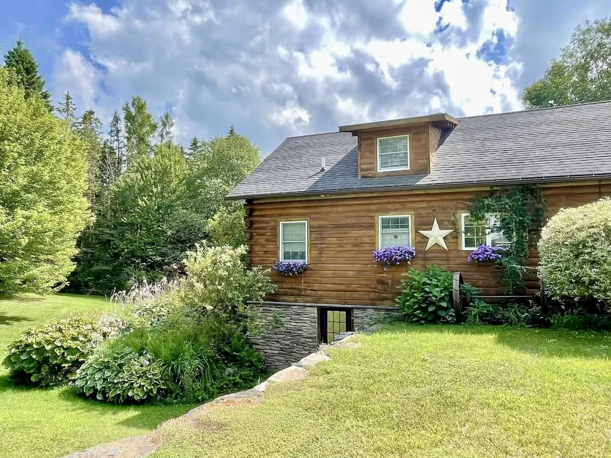 2155 Oneida Road Danville, VT 05828 - Photo 3 of 47