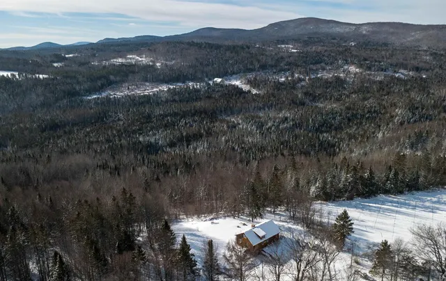 $395,000 | 2155 Oneida Road, Danville, VT 05828
