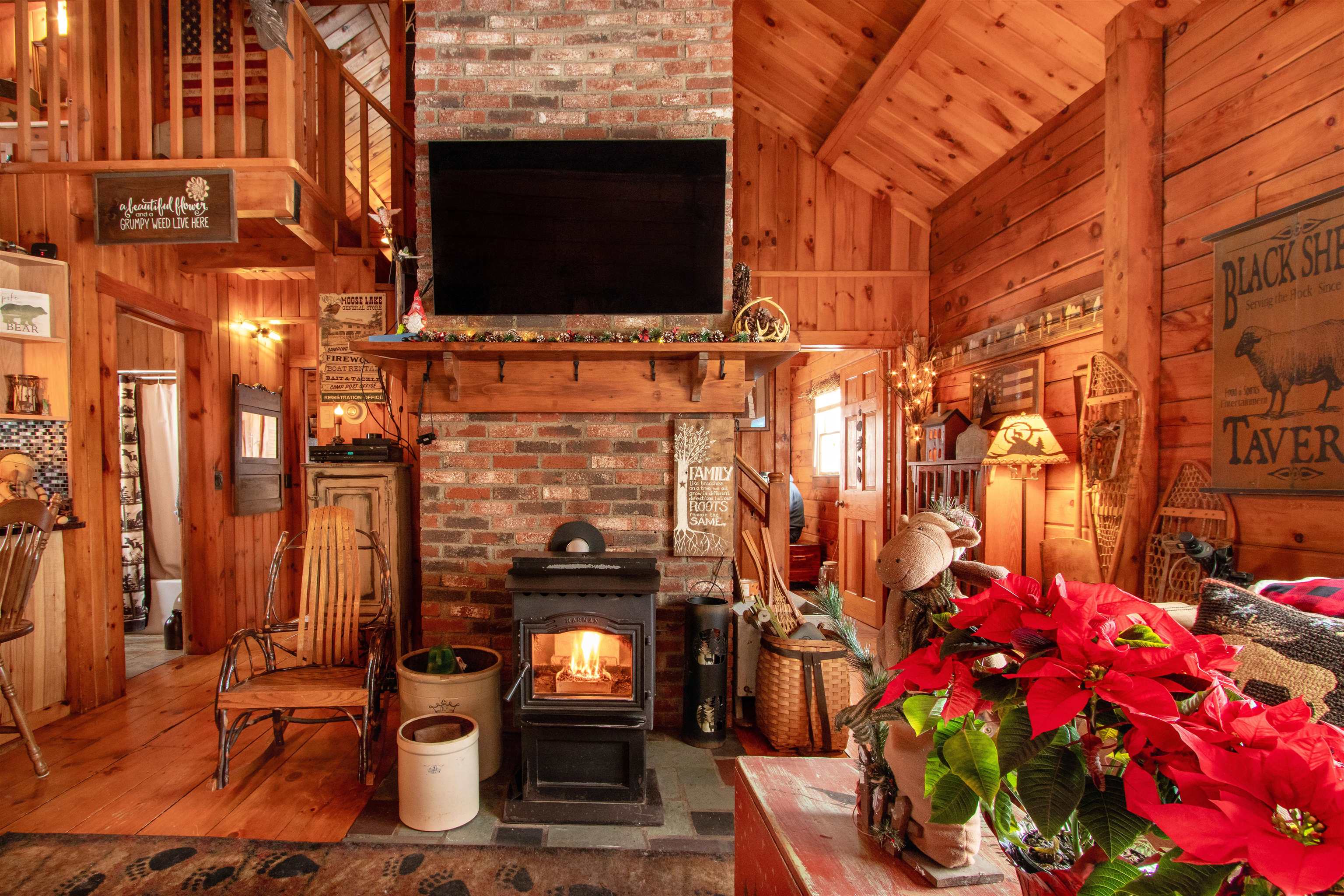 2155 Oneida Road Danville, VT 05828 - Photo 6 of 47