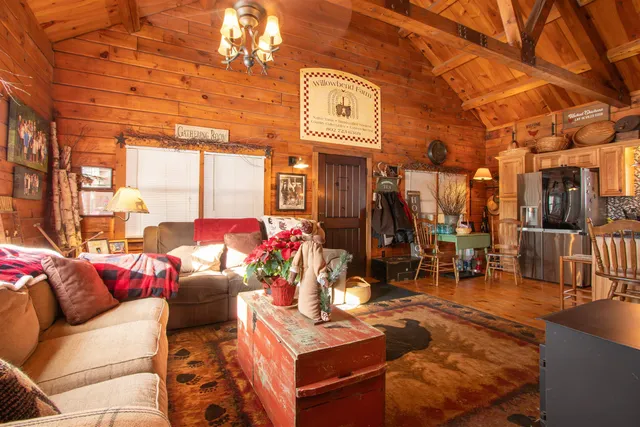 $395,000 | 2155 Oneida Road, Danville, VT 05828