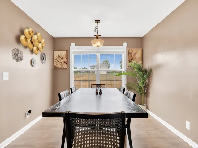 $1,900 | 1572 Variance Drive, Clarksville, TN 37042