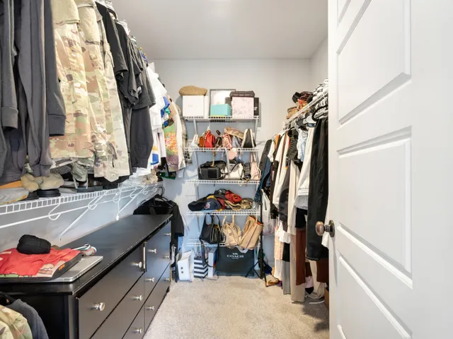 $1,900 | 1572 Variance Drive, Clarksville, TN 37042