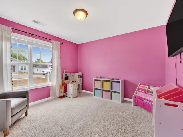 $1,900 | 1572 Variance Drive, Clarksville, TN 37042