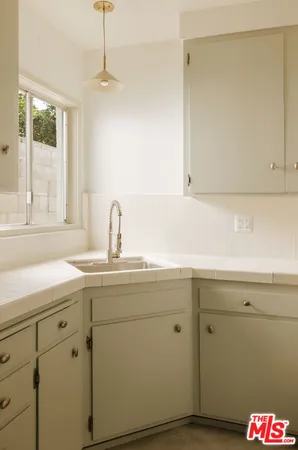 $2,495,000 | 2218 Pico Boulevard, Santa Monica, CA 90405