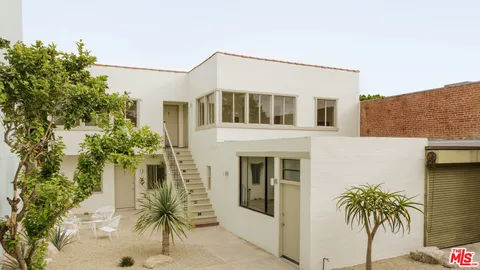 $2,495,000 | 2218 Pico Boulevard, Santa Monica, CA 90405