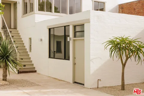 $2,495,000 | 2218 Pico Boulevard, Santa Monica, CA 90405