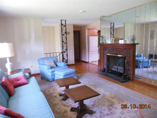21 Ashford Road Longmeadow, MA 01106 - Photo 6 of 28
