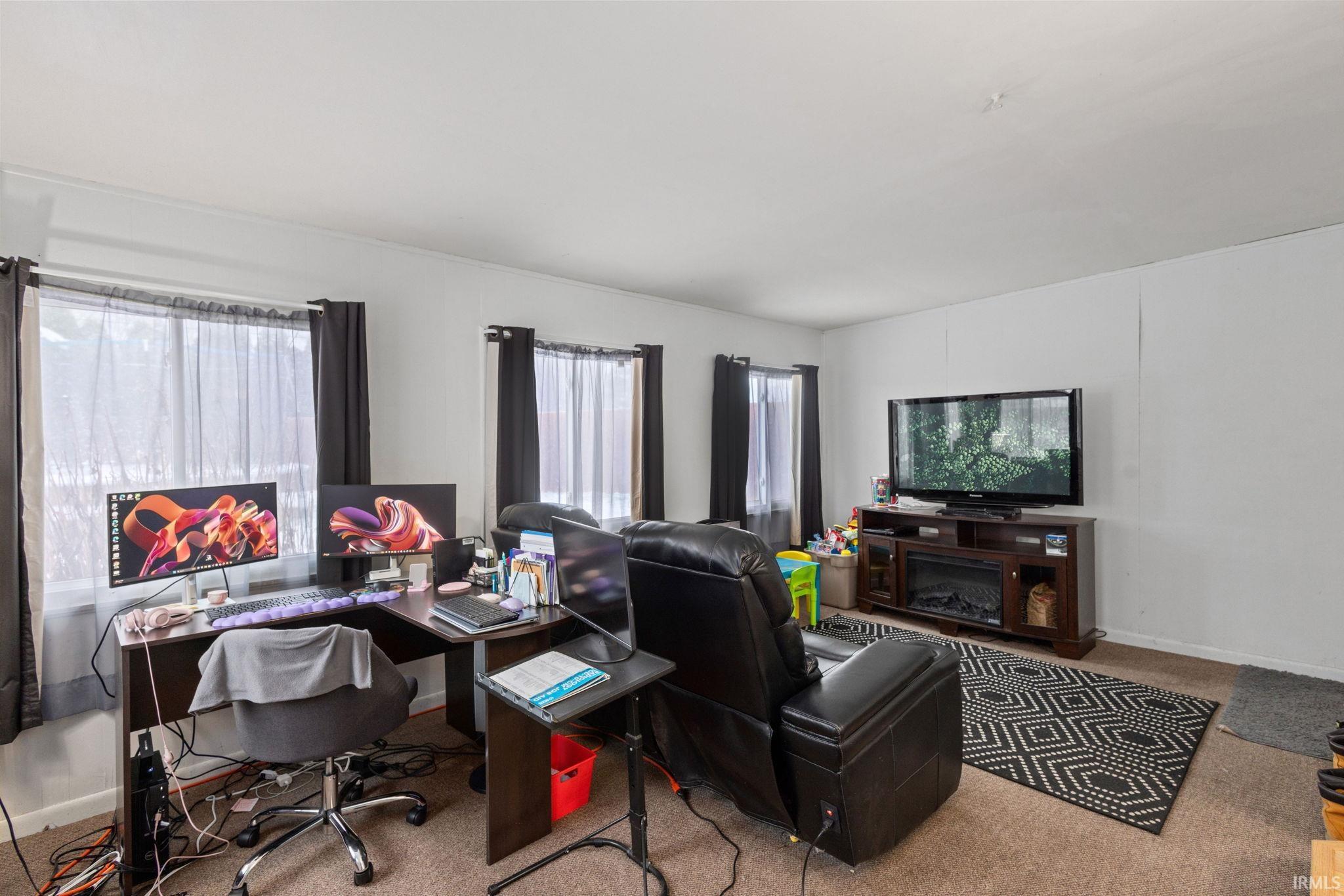 4909 Craig Road South Bend, IN 46614 - Photo 11 of 28 Gallery Image 11