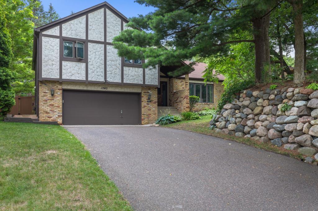 1240 Josephine Road Roseville, MN 55113 - Photo 1 of 1 Gallery Image 1