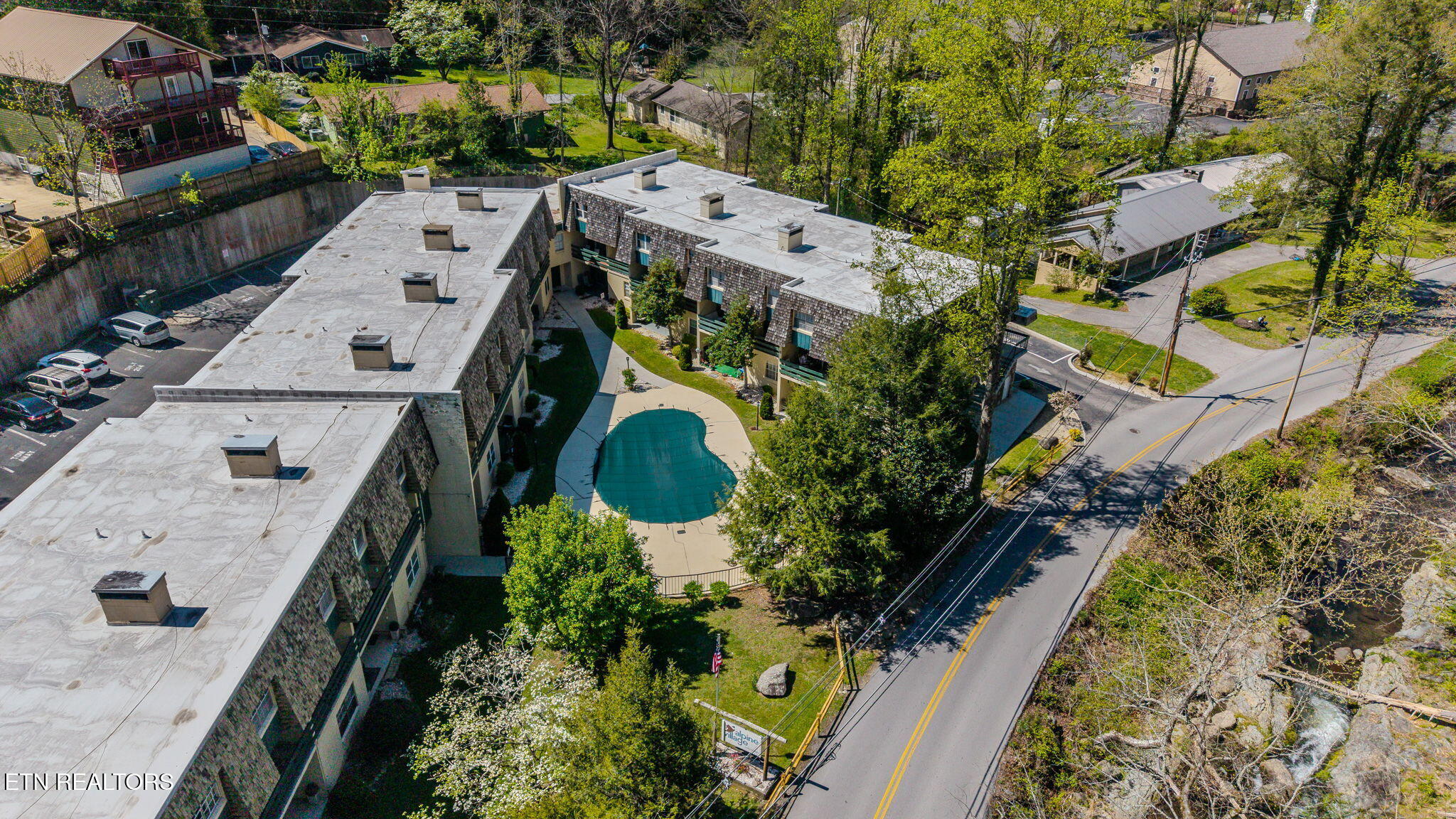 260 Roaring Fork Road, Unit 106 Gatlinburg, TN 37738 - Photo 18 of 21 18