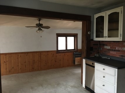 1 Elizabeth Street Rochester, NH 03867 - Photo 4 of 23