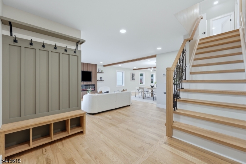 56 Povershon Road Nutley, NJ 07110 - Photo 4 of 40