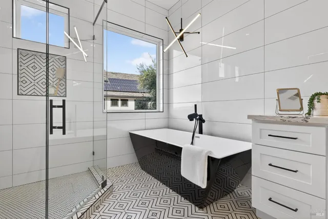 $1,815,000 | 2116 Wedgewood Way, Santa Rosa, CA 95404