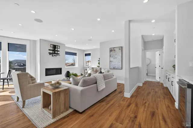 $1,815,000 | 2116 Wedgewood Way, Santa Rosa, CA 95404