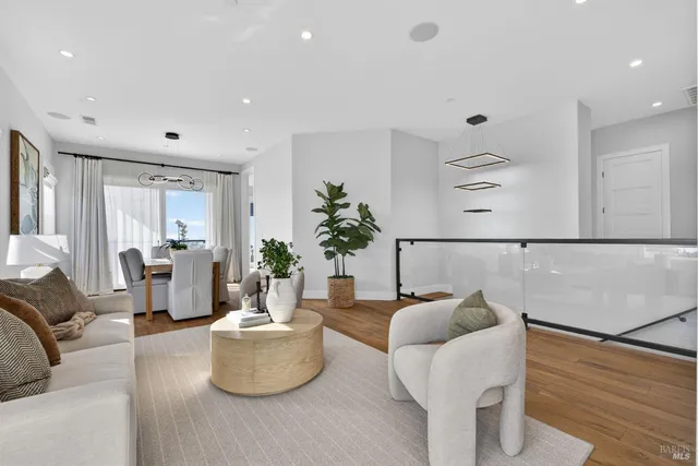 $1,815,000 | 2116 Wedgewood Way, Santa Rosa, CA 95404