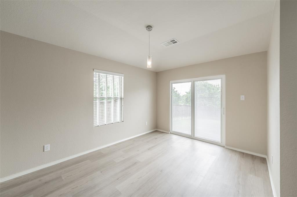 629 Chalk Knoll Road Fort Worth, TX 76108 - Photo 15 of 40