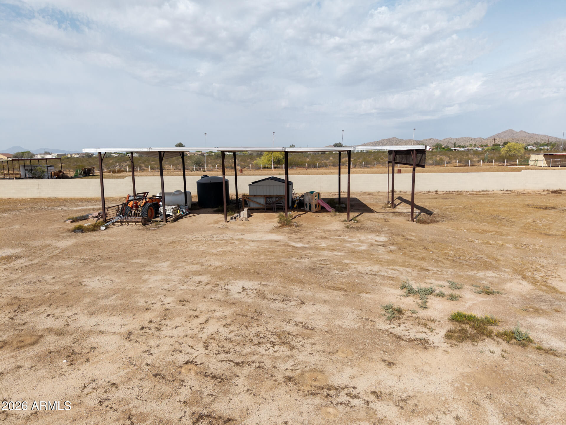 10290 North Katsina Road Casa Grande, AZ 85122 - Photo 49 of 51 10290 N Katsina - UAS Equipment Overhang