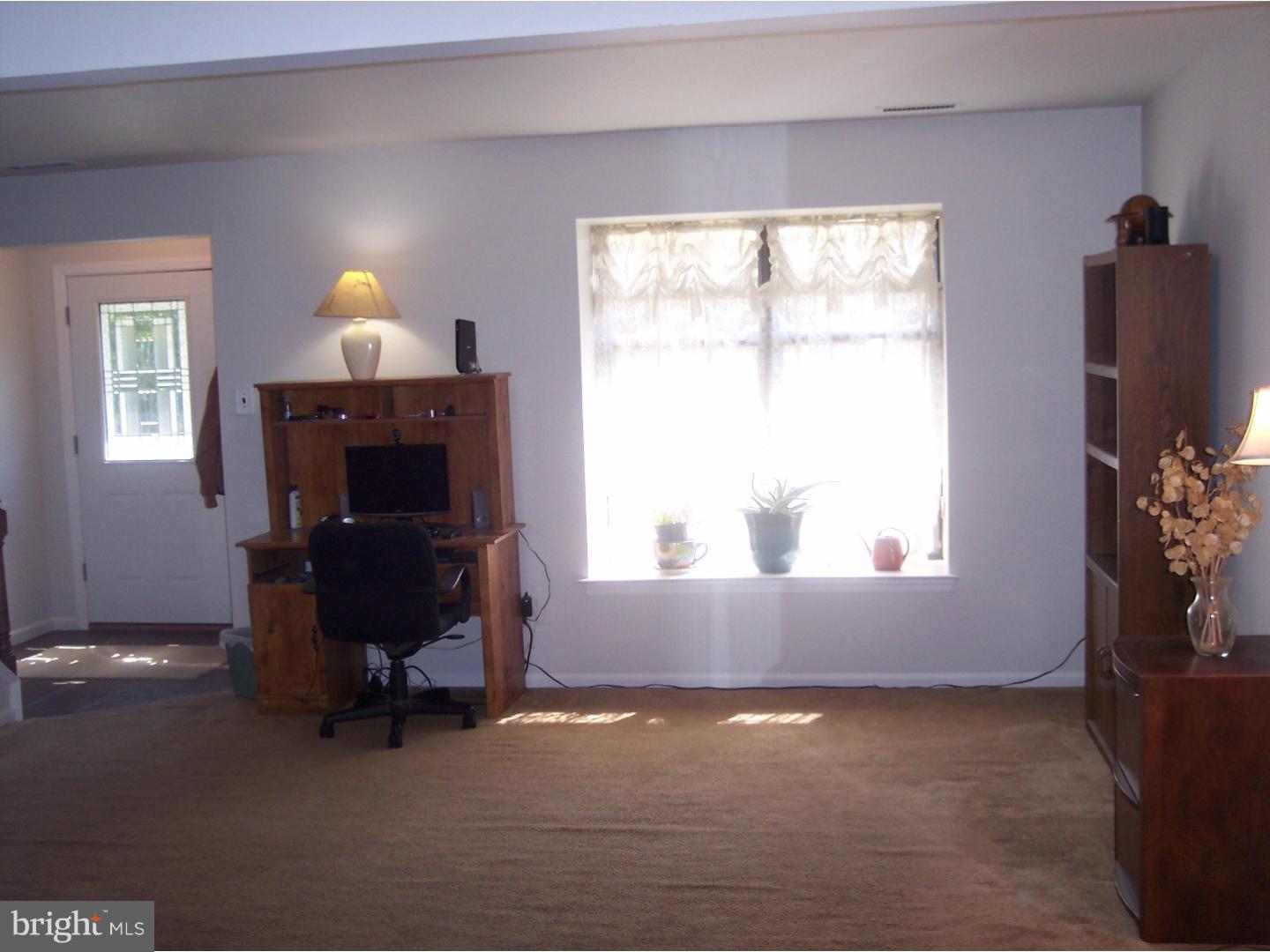 34 Forrester Road Horsham, PA 19044 - Photo 6 of 24 Gallery Image 6