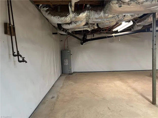 $399,900 | 111 Rose Trail Mount, Mount Airy, NC 27030