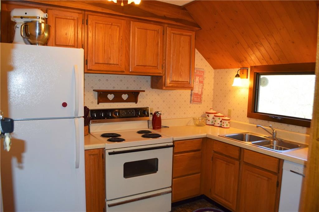 1741 Eastbrook Road New Castle, PA 16101 - Photo 7 of 15