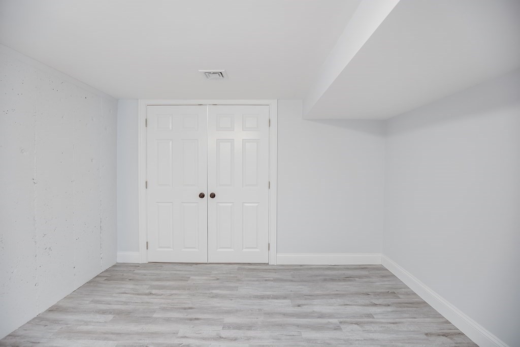 5 Barbara Road Danvers, MA 01923 - Photo 24 of 31 Gallery Image 24