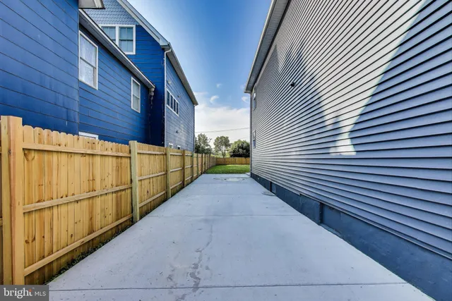 $599,900 | 1008 Lafayette Boulevard, Fredericksburg, VA 22401