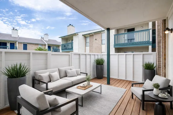 $98,500 | 250 El Dorado Boulevard, Unit 283, Webster, TX 77598