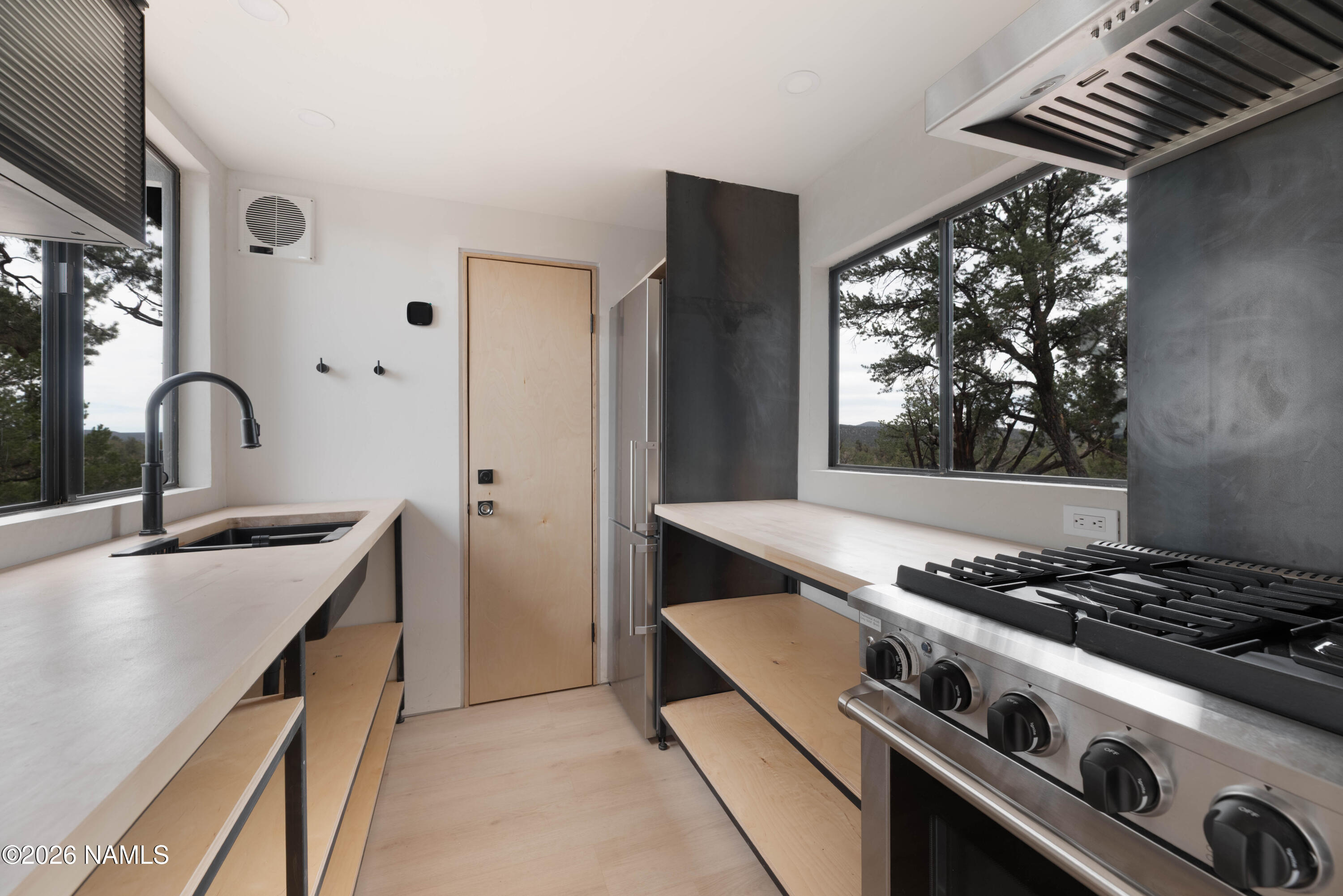 8200 West Rolling Ridge Road Ash Fork, AZ 86320 - Photo 11 of 18 8200_Rolling_Ridge-13