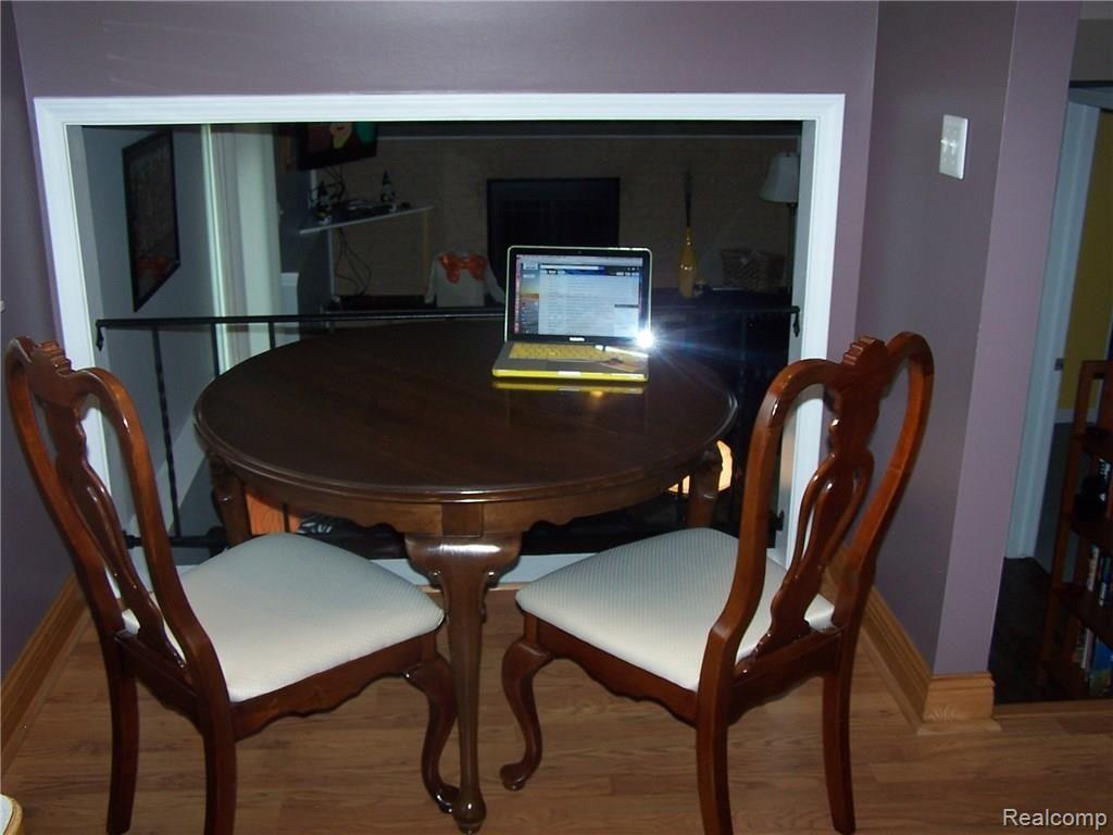 4160 England Beach Road White Lake, MI 48383 - Photo 10 of 29 100_6584.JPG
