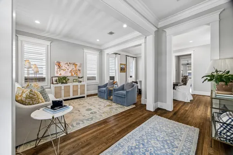 $995,000 | 718 Ashland Street, Houston, TX 77007