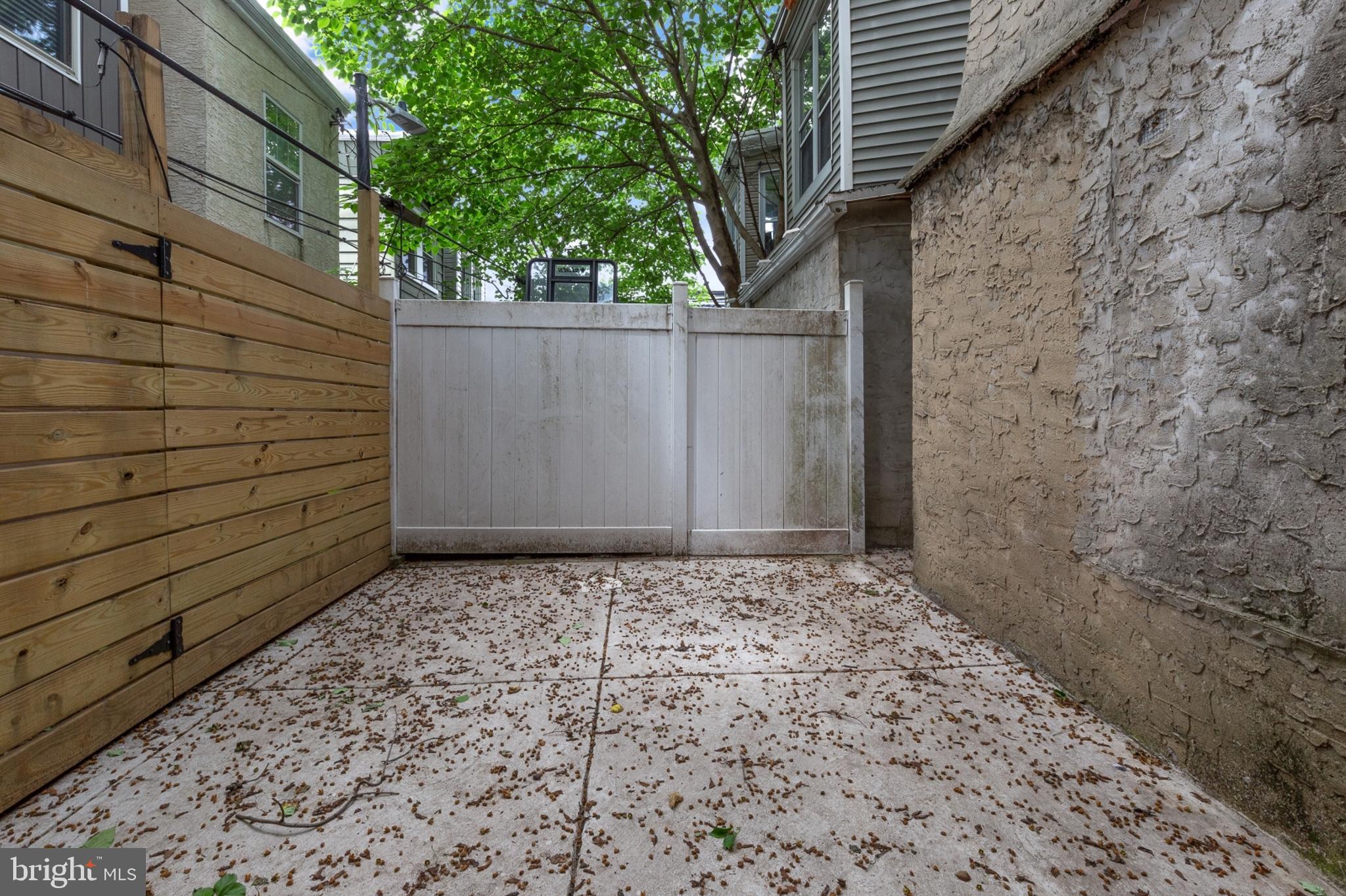 2516 Master Street Philadelphia, PA 19121 - Photo 12 of 36 Gallery Image 12