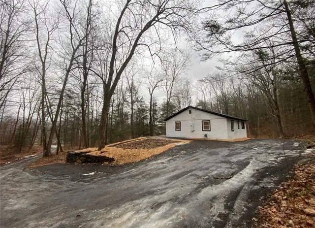 $168,000 | 2402 Flashphaler Road, Corning, NY 14830