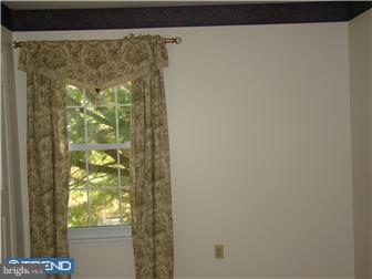 10 Uranus Road Sewell, NJ 08080 - Photo 7 of 11 Bedroom 2