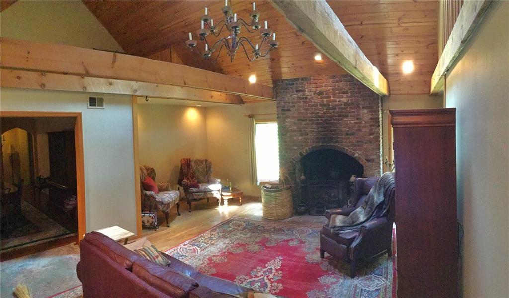 3803 Shepard Road Gibsonia, PA 15044 - Photo 4 of 25 Living room with two loft areas.