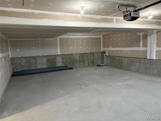 $1,900 | 28712 Woodland Heights, Warrenton, MO 63383