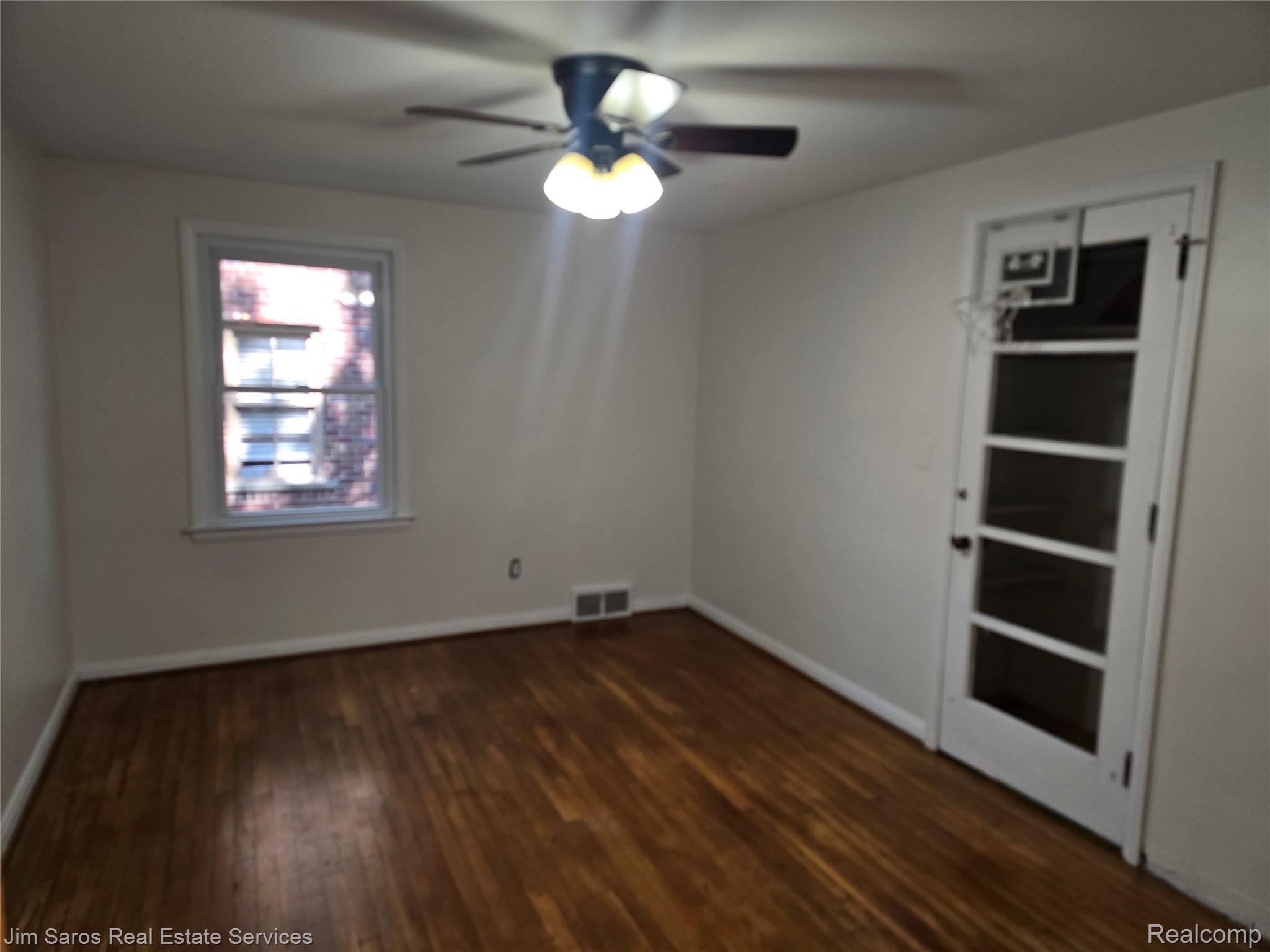 1762 Bournemouth Road Grosse Pointe, MI 48236 - Photo 14 of 21 Image quality insufficient for description