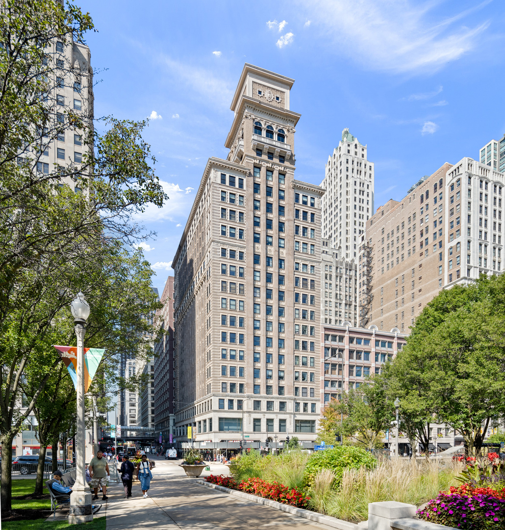 6 North Michigan Avenue, Unit 1406 Chicago, IL 60602 - Photo 1 of 25