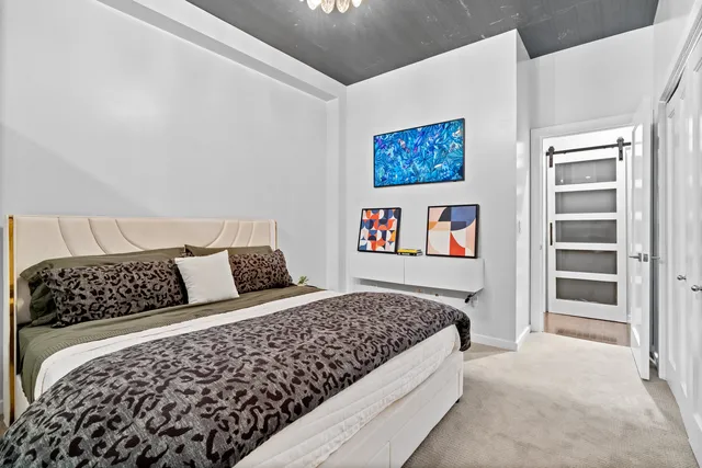 $3,000 | 6 North Michigan Avenue, Unit 1406, Chicago, IL 60602