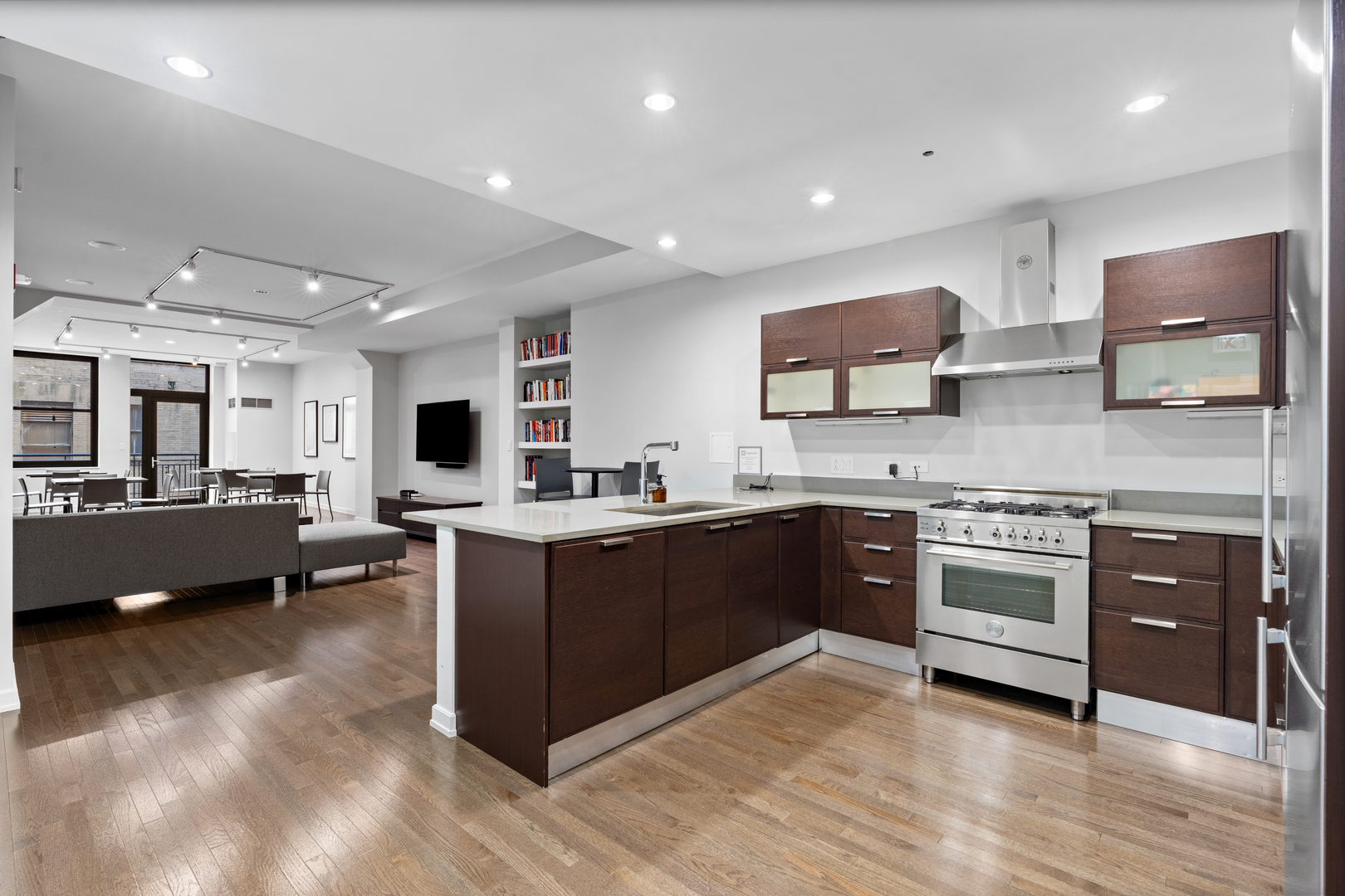 6 North Michigan Avenue, Unit 1406 Chicago, IL 60602 - Photo 20 of 25