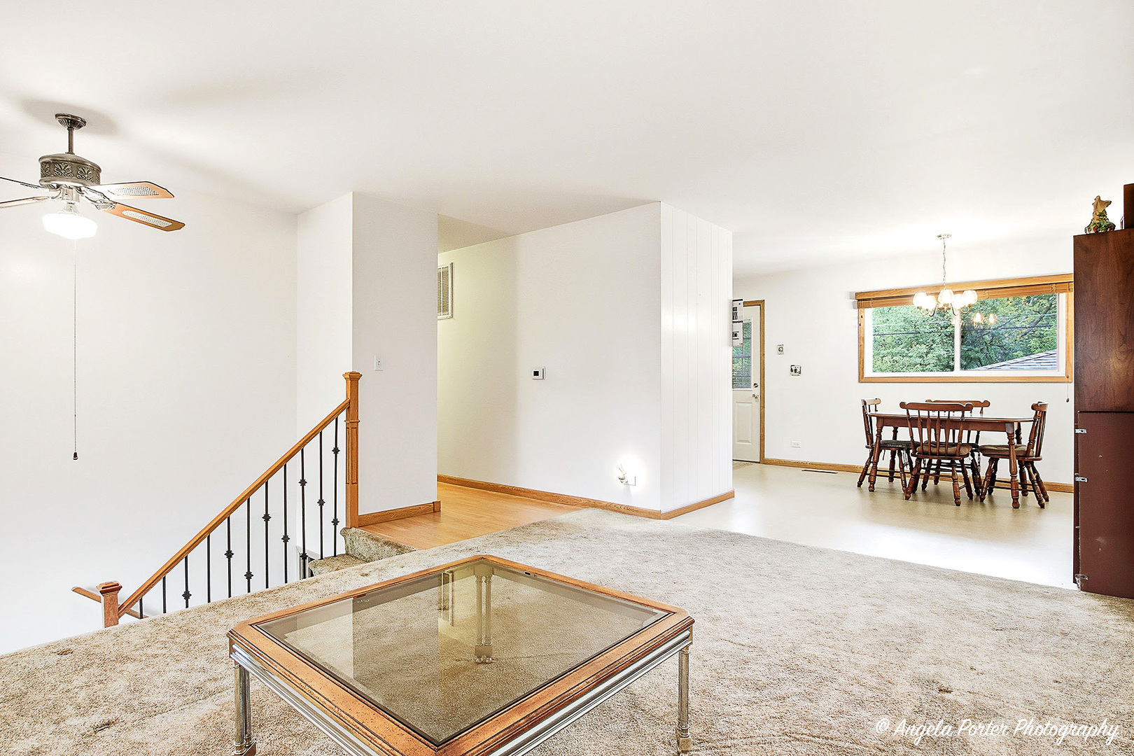 453 Willow Road Wauconda, IL 60084 - Photo 11 of 29 a view of a livingroom with furniture and a window