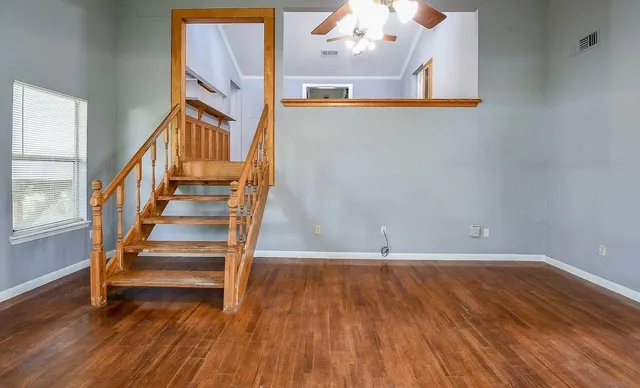 $1,500 | 11122 Sunturf Lane, Houston, TX 77044