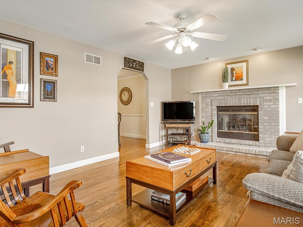 716 Sundance Trail Troy, IL 62294 - Photo 8 of 33