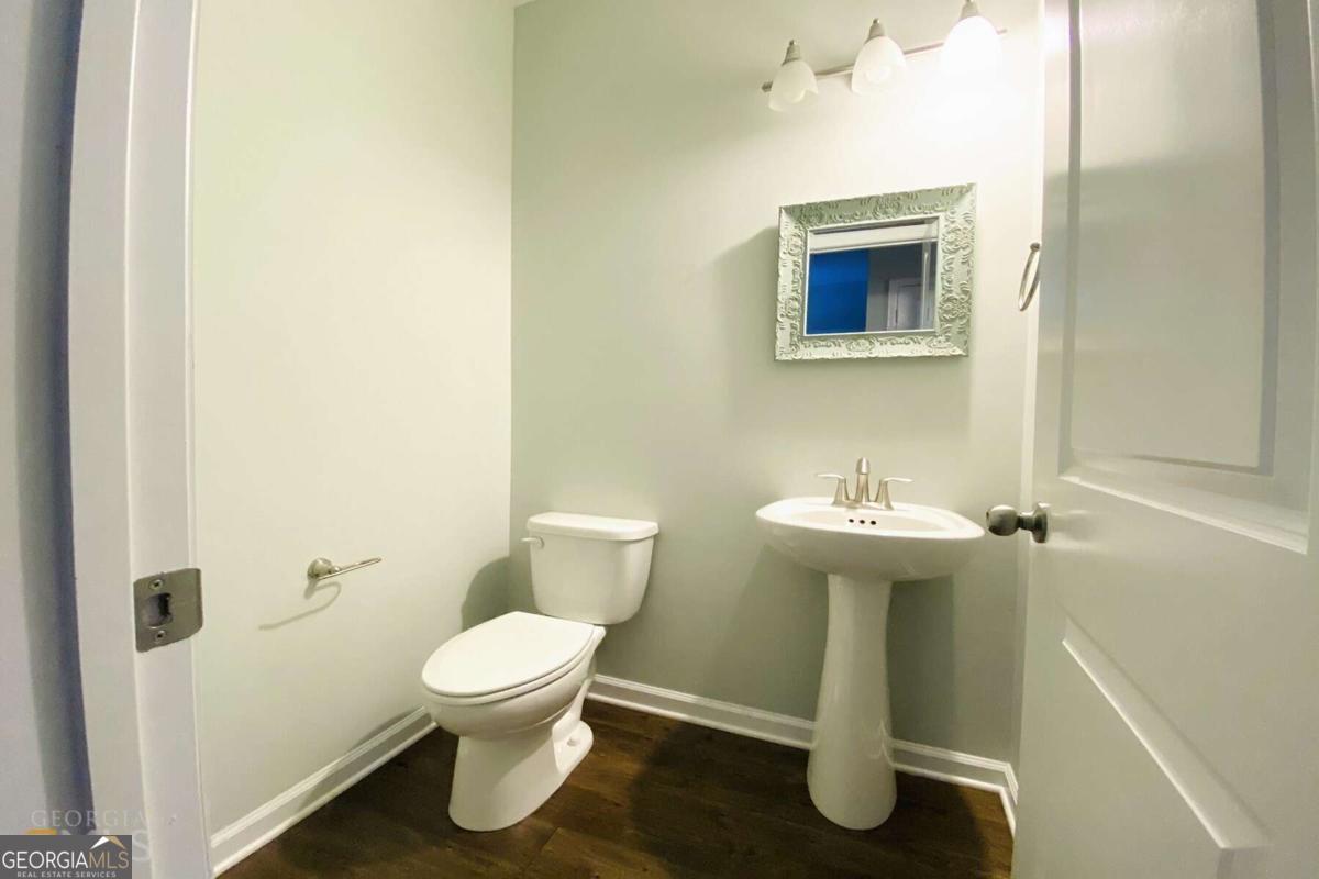 3343 La Vista Drive Hapeville, GA 30354 - Photo 6 of 15